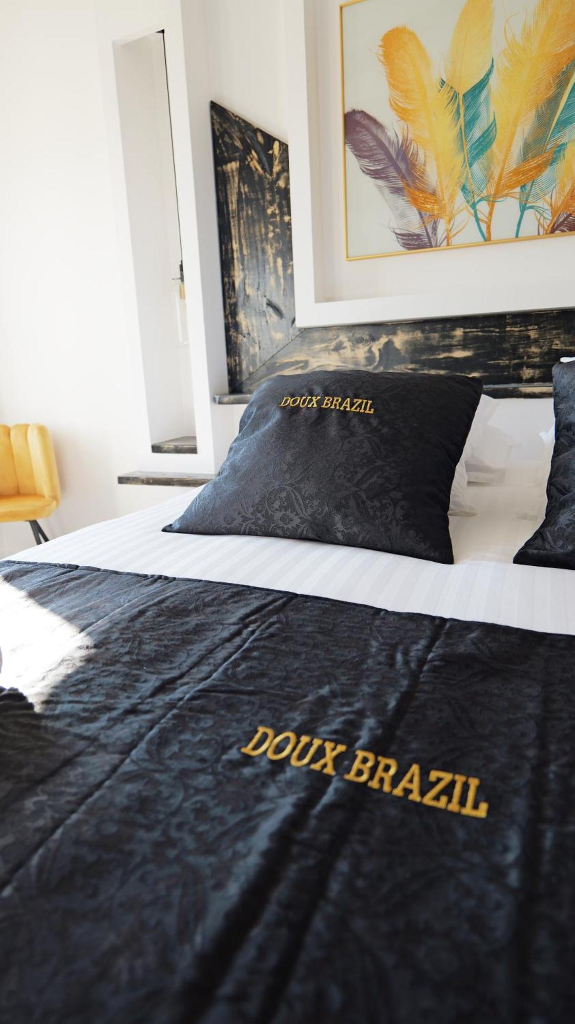 Chambres D'Hotes Doux Brazil Lisle-sur-Tarn Екстер'єр фото